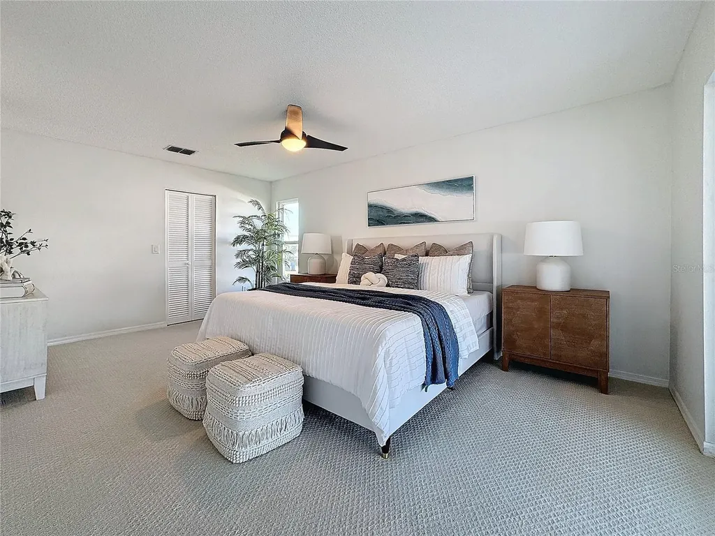 5011 Mangrove Point Road Bradenton FL 34210