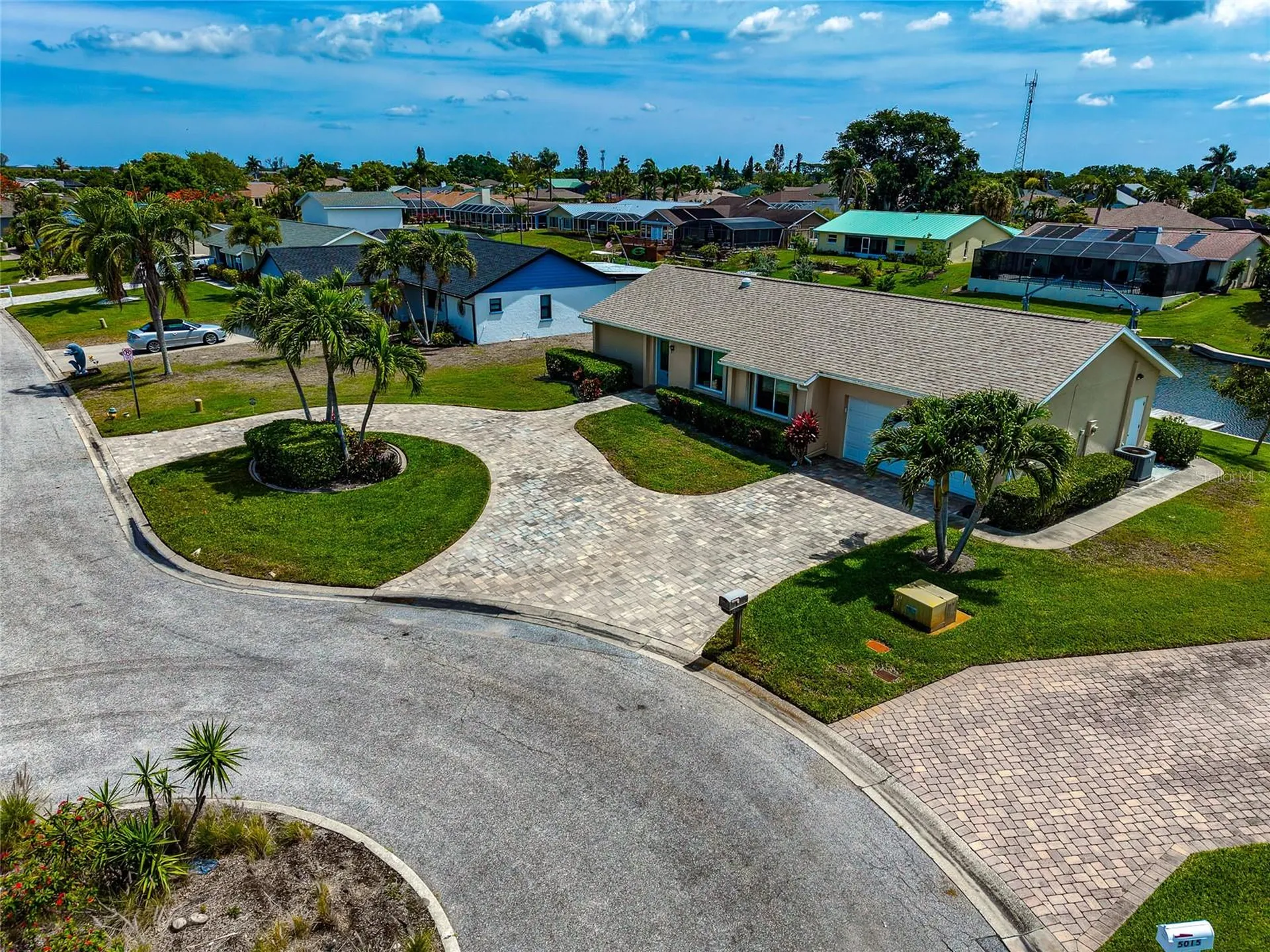 5011 Mangrove Point Road Bradenton FL 34210