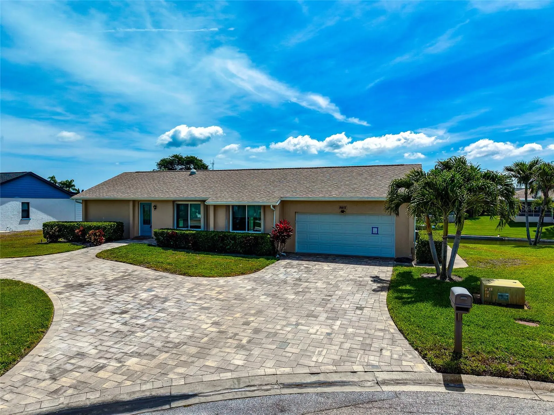 5011 Mangrove Point Road Bradenton FL 34210