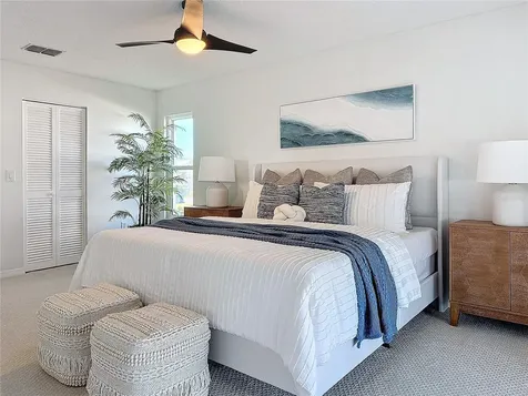 5011 Mangrove Point Road Bradenton FL 34210