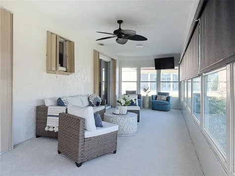 5011 Mangrove Point Road Bradenton FL 34210