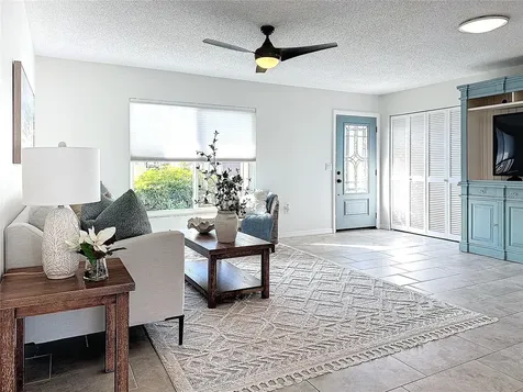 5011 Mangrove Point Road Bradenton FL 34210
