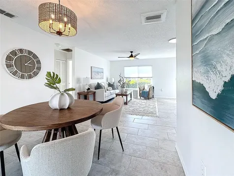 5011 Mangrove Point Road Bradenton FL 34210