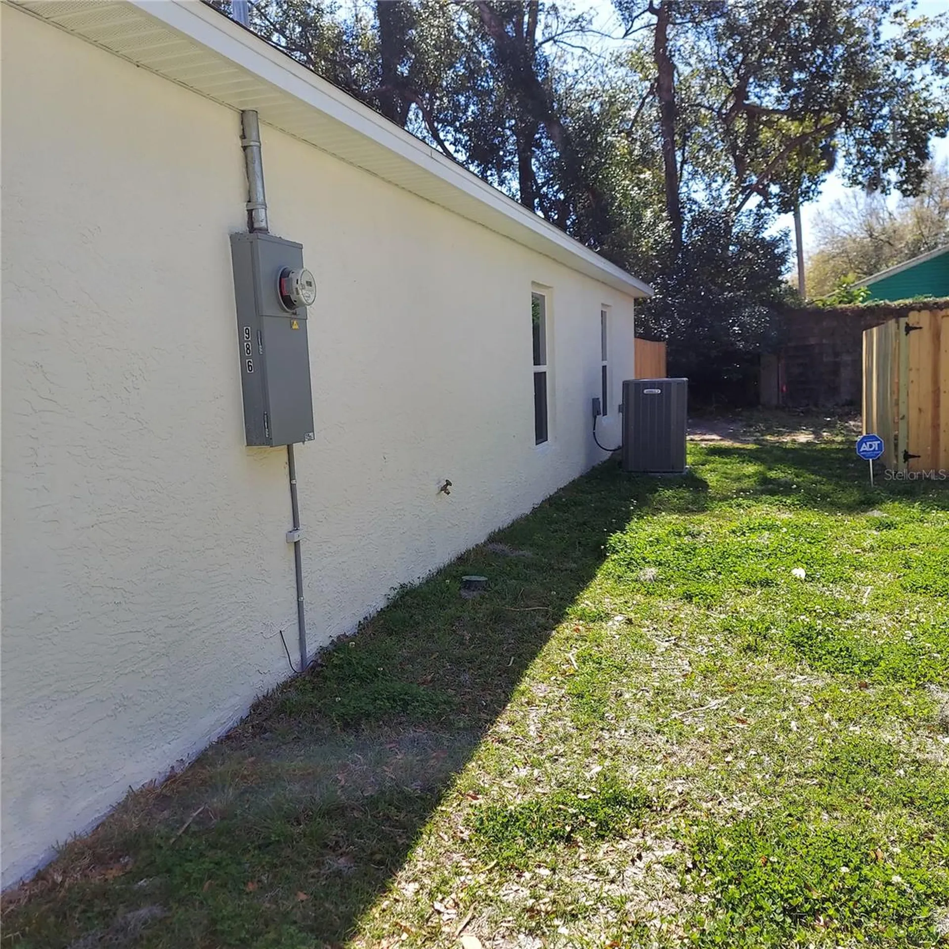 986 NW 1st Street Ocala FL 34475
