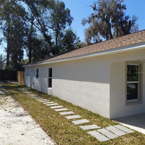 986 NW 1st Street Ocala FL 34475