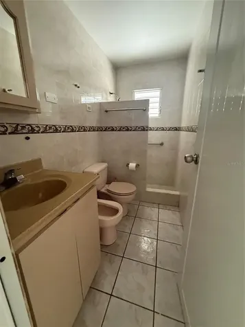 121.8 Manuel Almeyda Aguadilla PR 00603