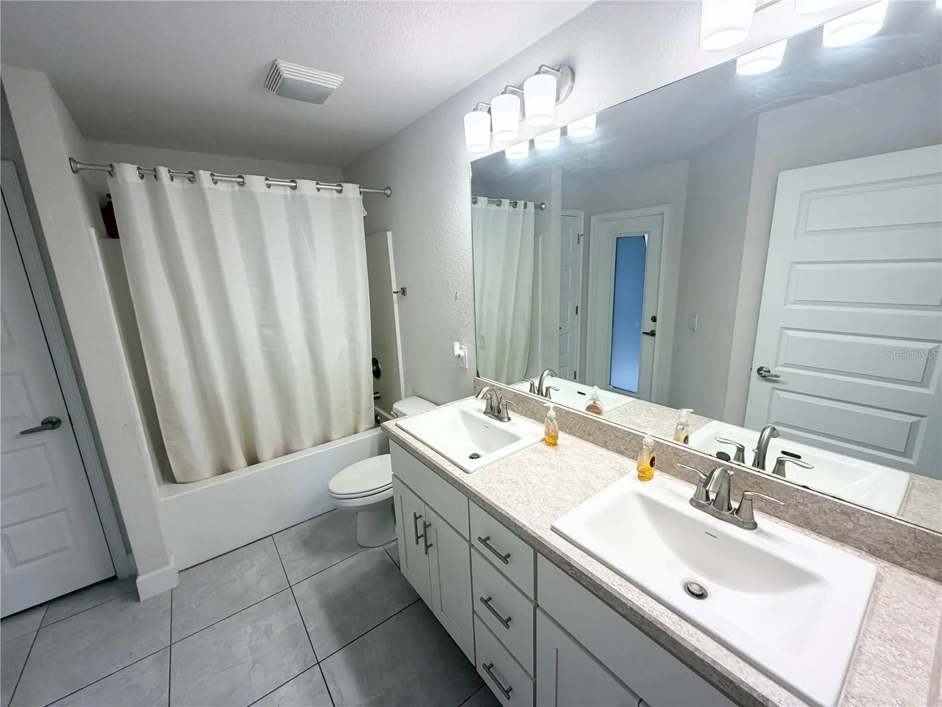 2779 Starview Avenue North Port FL 34288