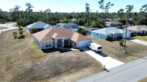 2779 Starview Avenue North Port FL 34288