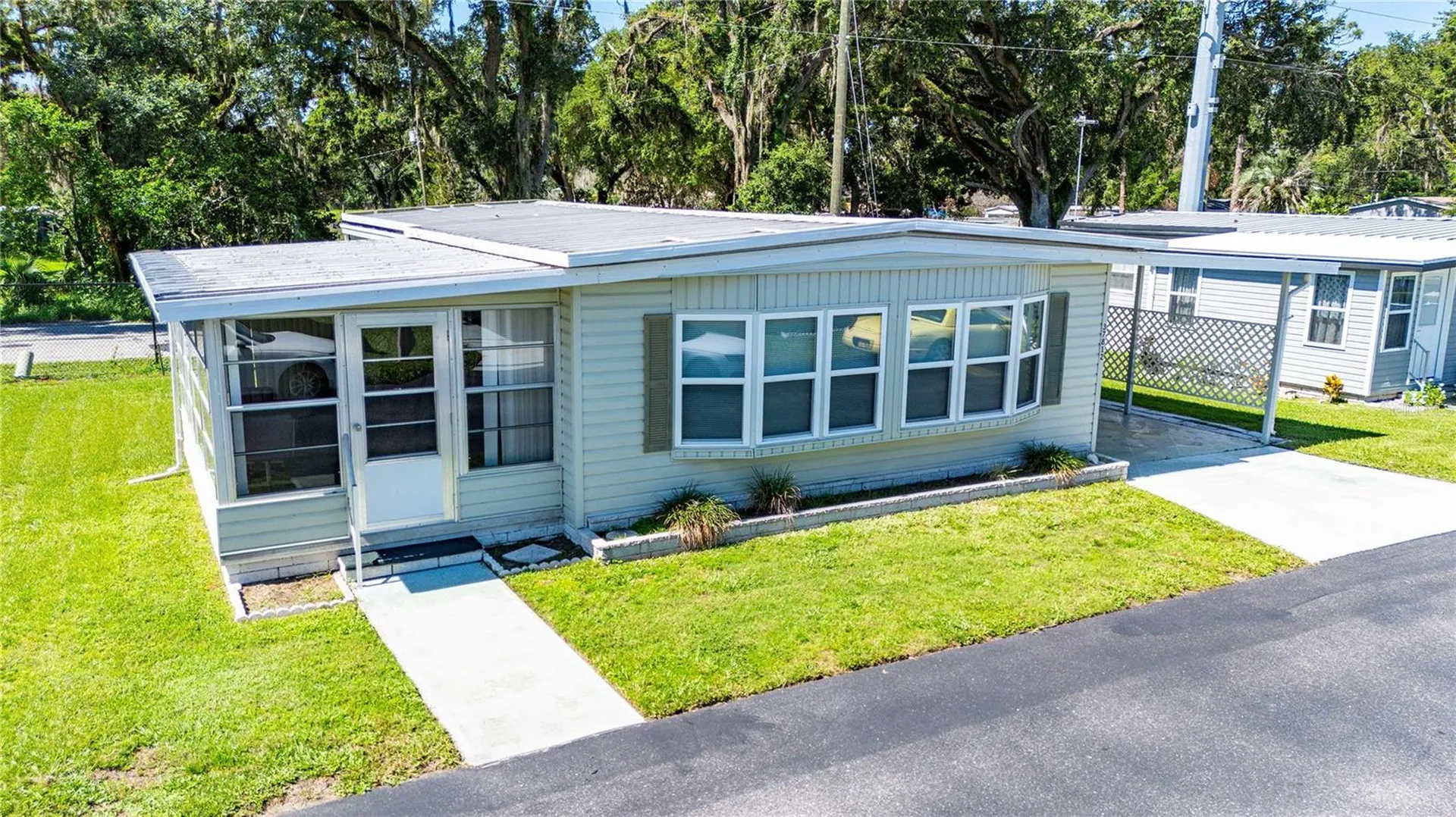 37812 Valencia Avenue Zephyrhills FL 33541