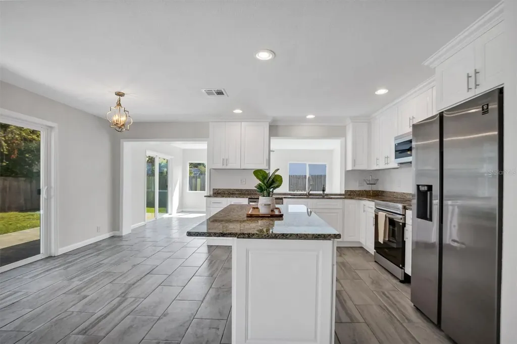 120 Sandburg Lane Winter Haven FL 33884