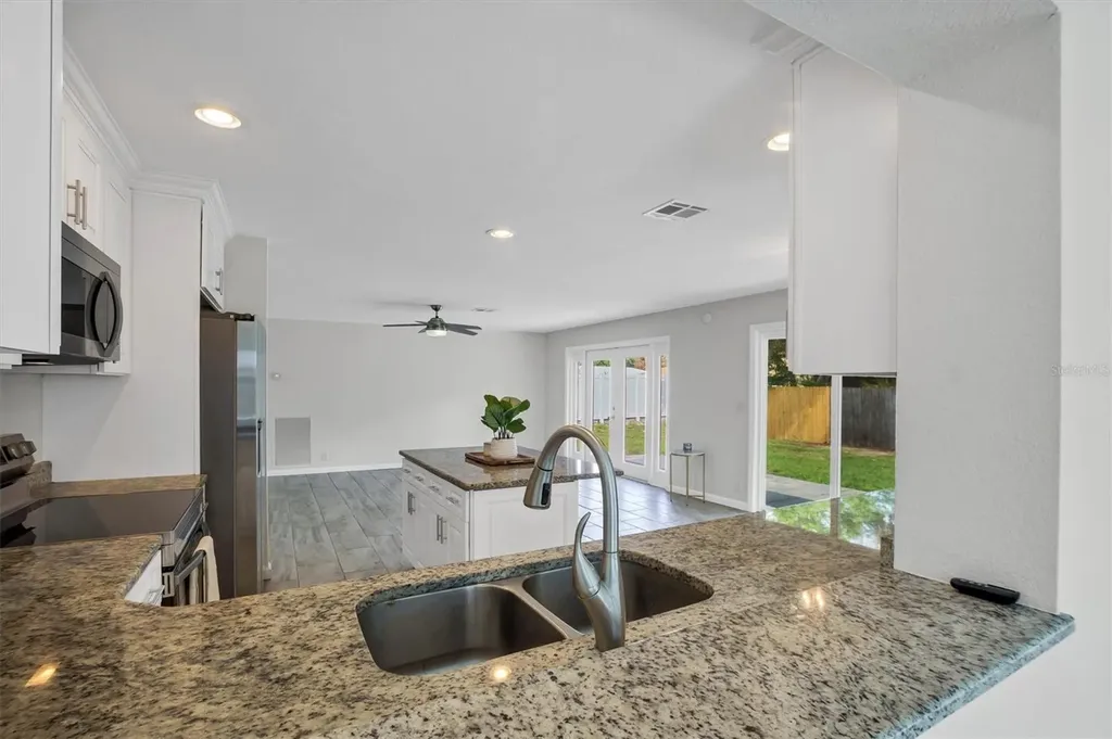 120 Sandburg Lane Winter Haven FL 33884