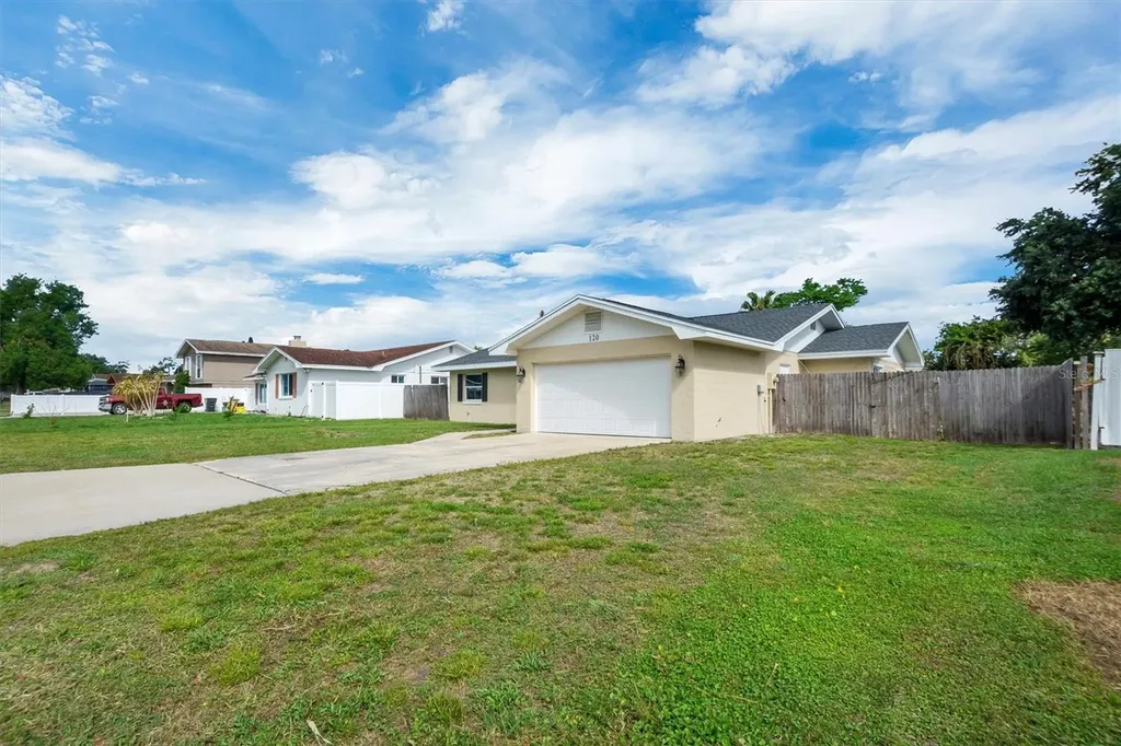 120 Sandburg Lane Winter Haven FL 33884