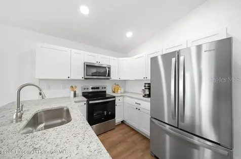 8960 Long Lake Avenue Weeki Wachee FL 34613