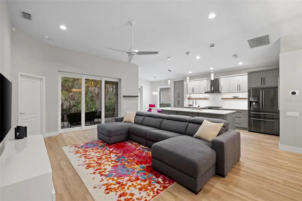 8322 Whispering Woods Court Bradenton FL 34202