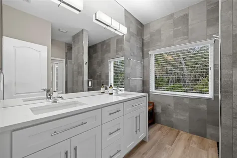 8322 Whispering Woods Court Bradenton FL 34202