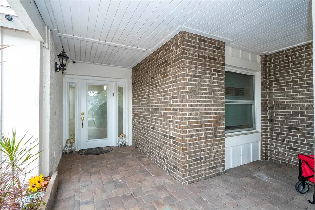 6013 Crystal View Drive Orlando FL 32819