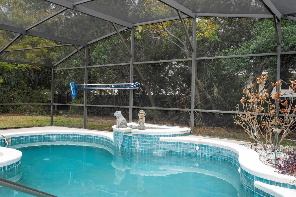 6013 Crystal View Drive Orlando FL 32819