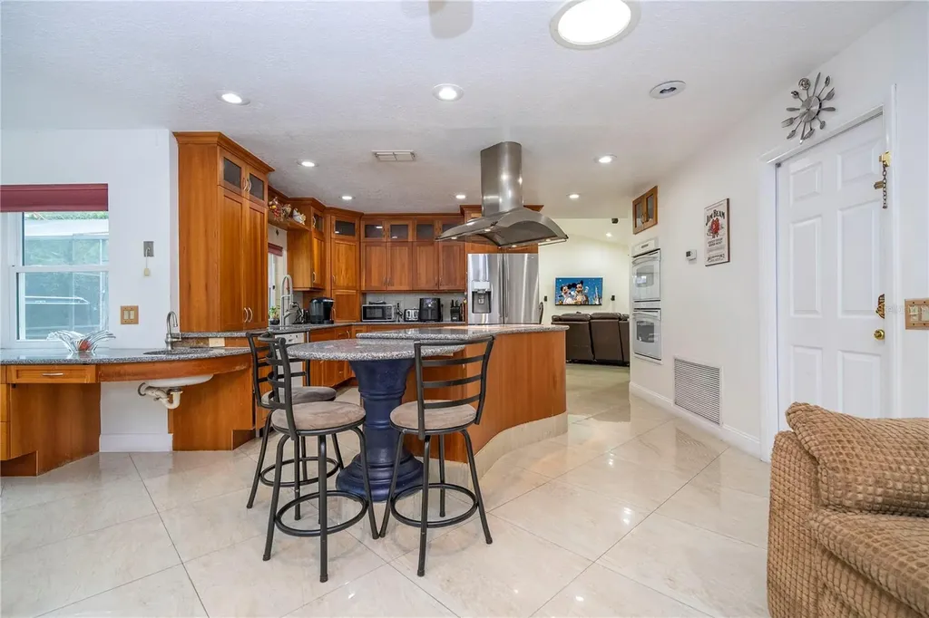 6013 Crystal View Drive Orlando FL 32819
