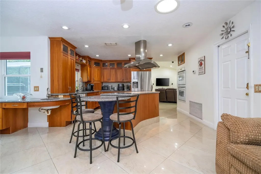 6013 Crystal View Drive Orlando FL 32819