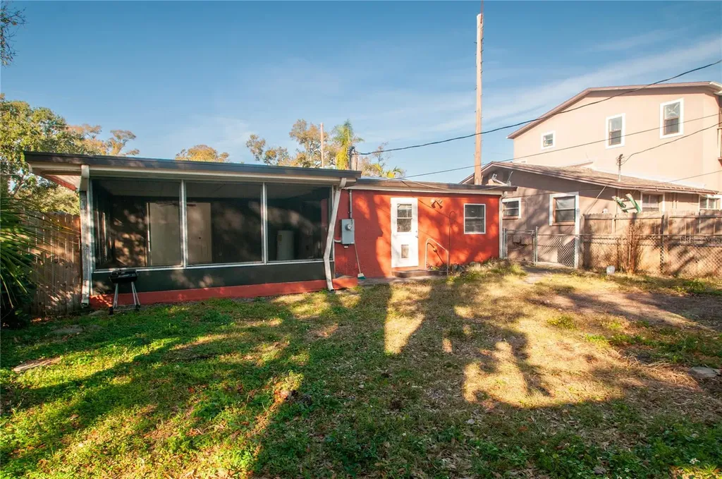 7911 52nd Way N Pinellas Park FL 33781