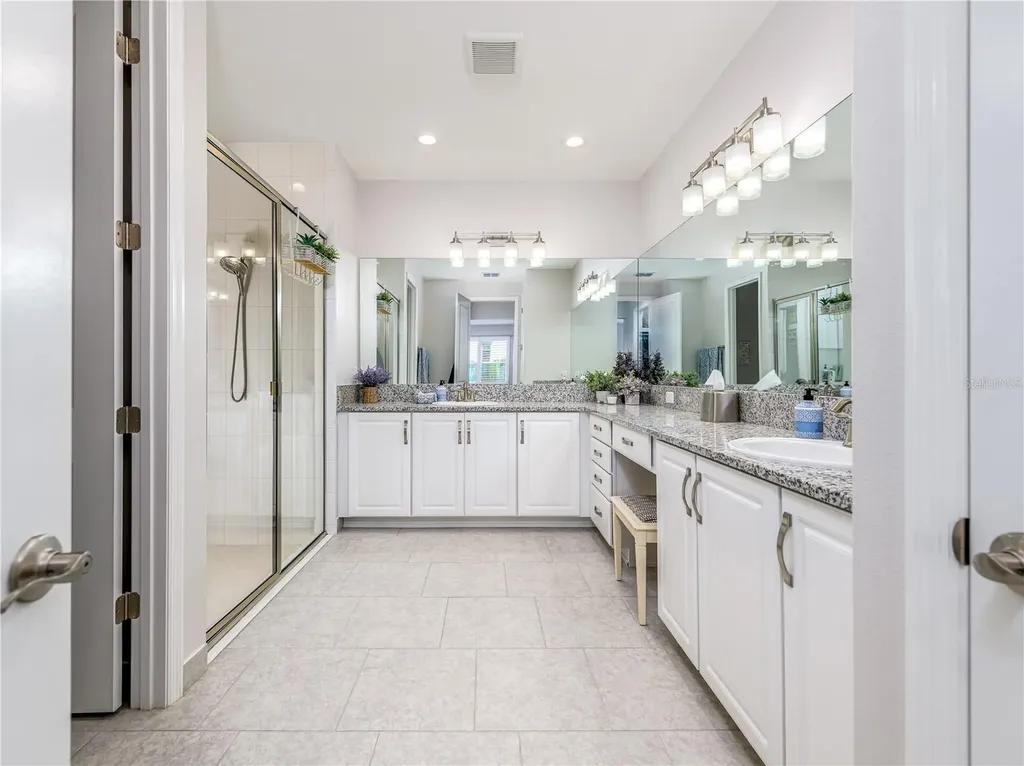 15452 Santa Pola Drive Wimauma FL 33598
