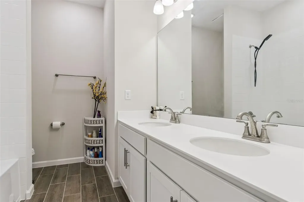 654 Heritage Square Drive Haines City FL 33844