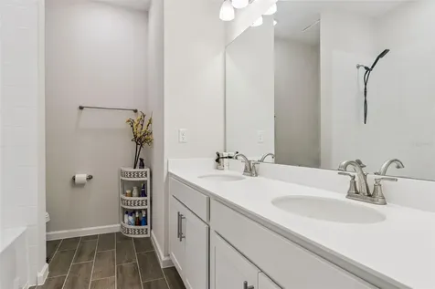 654 Heritage Square Drive Haines City FL 33844