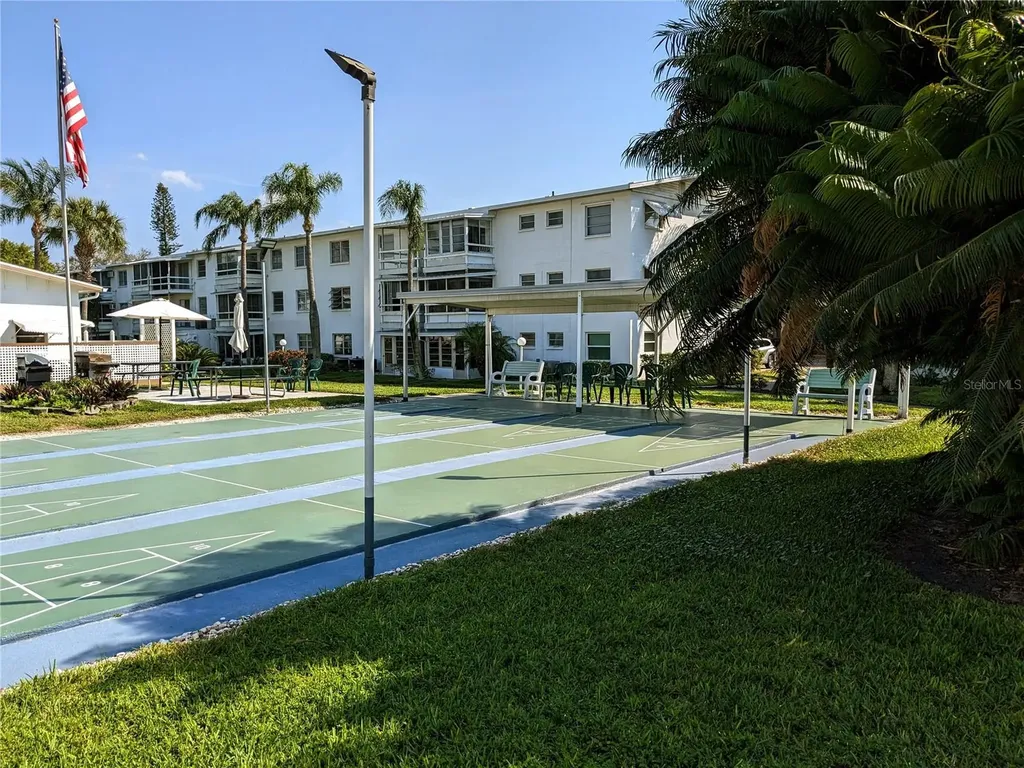 2029 Sunset Drive Bradenton FL 34207