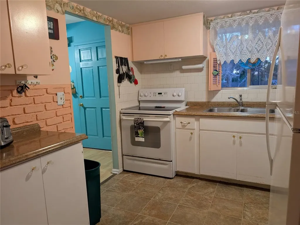 2029 Sunset Drive Bradenton FL 34207