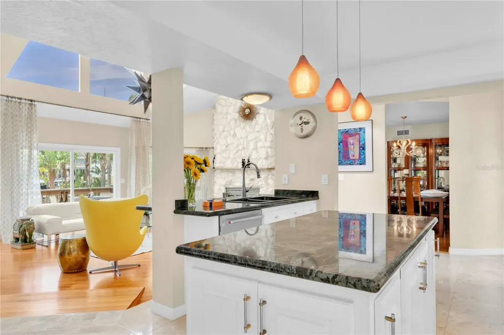 633 Soundview Drive Palm Harbor FL 34683