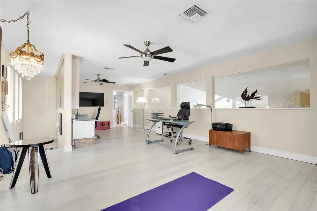 633 Soundview Drive Palm Harbor FL 34683