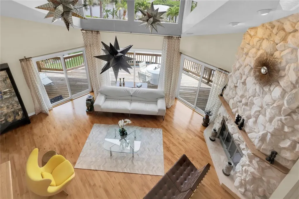 633 Soundview Drive Palm Harbor FL 34683