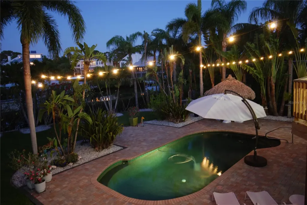 633 Soundview Drive Palm Harbor FL 34683
