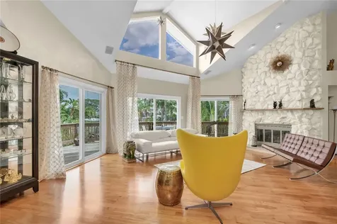 633 Soundview Drive Palm Harbor FL 34683