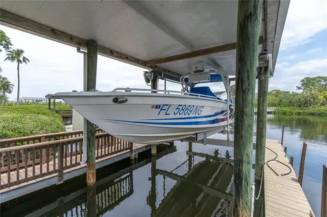 633 Soundview Drive Palm Harbor FL 34683