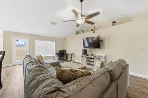 13096 Nusser Avenue Weeki Wachee FL 34614