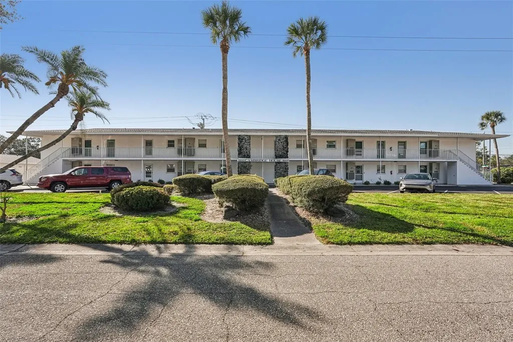 3900 Roxane Boulevard Sarasota FL 34235