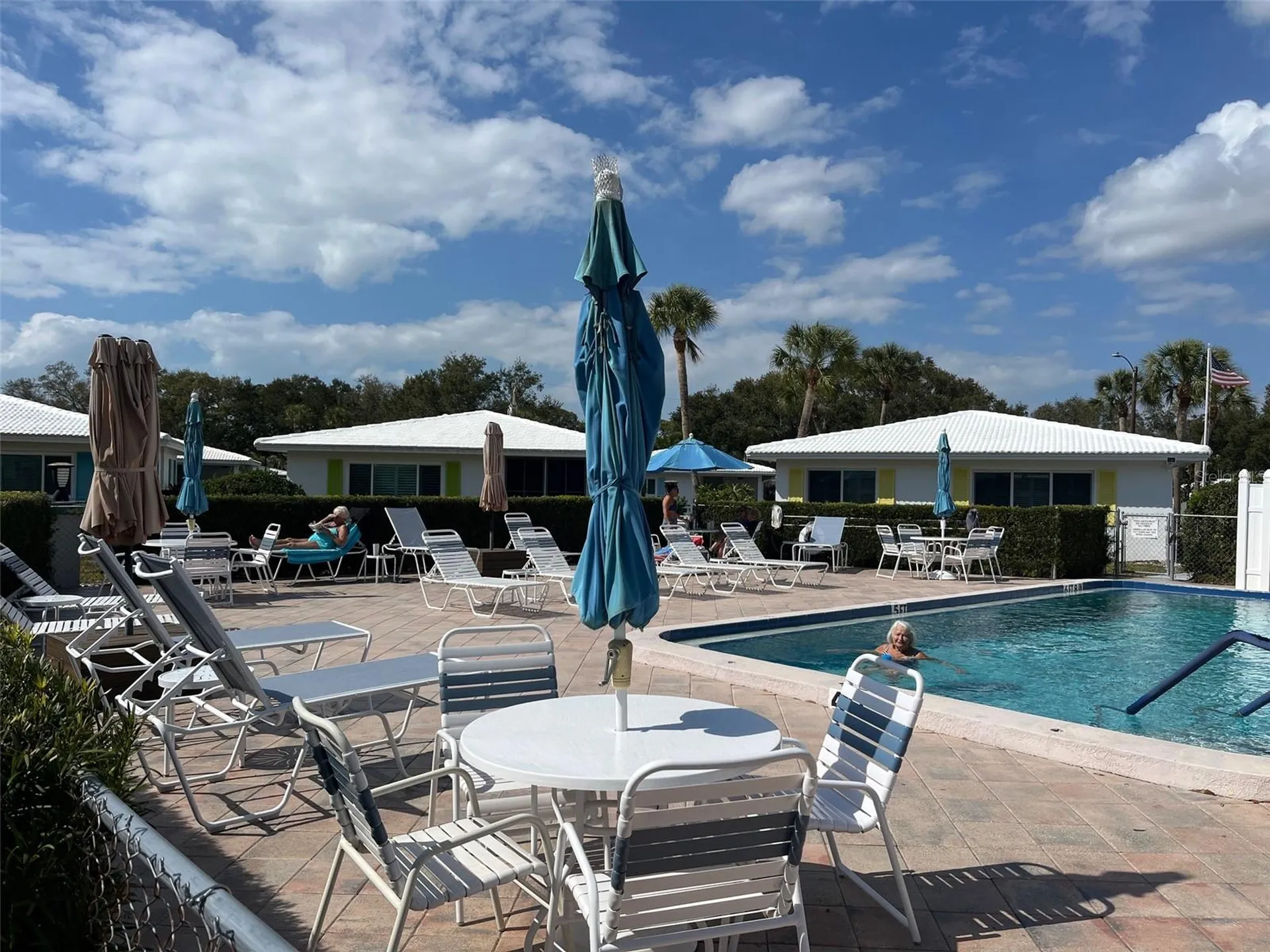3900 Roxane Boulevard Sarasota FL 34235