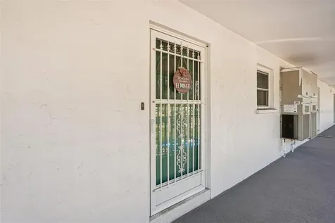 3900 Roxane Boulevard Sarasota FL 34235