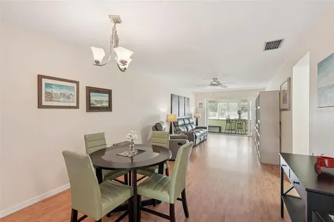 3900 Roxane Boulevard Sarasota FL 34235