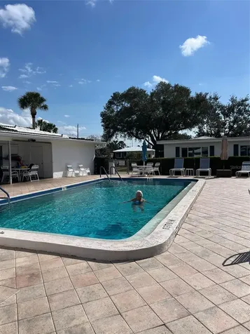 3900 Roxane Boulevard Sarasota FL 34235