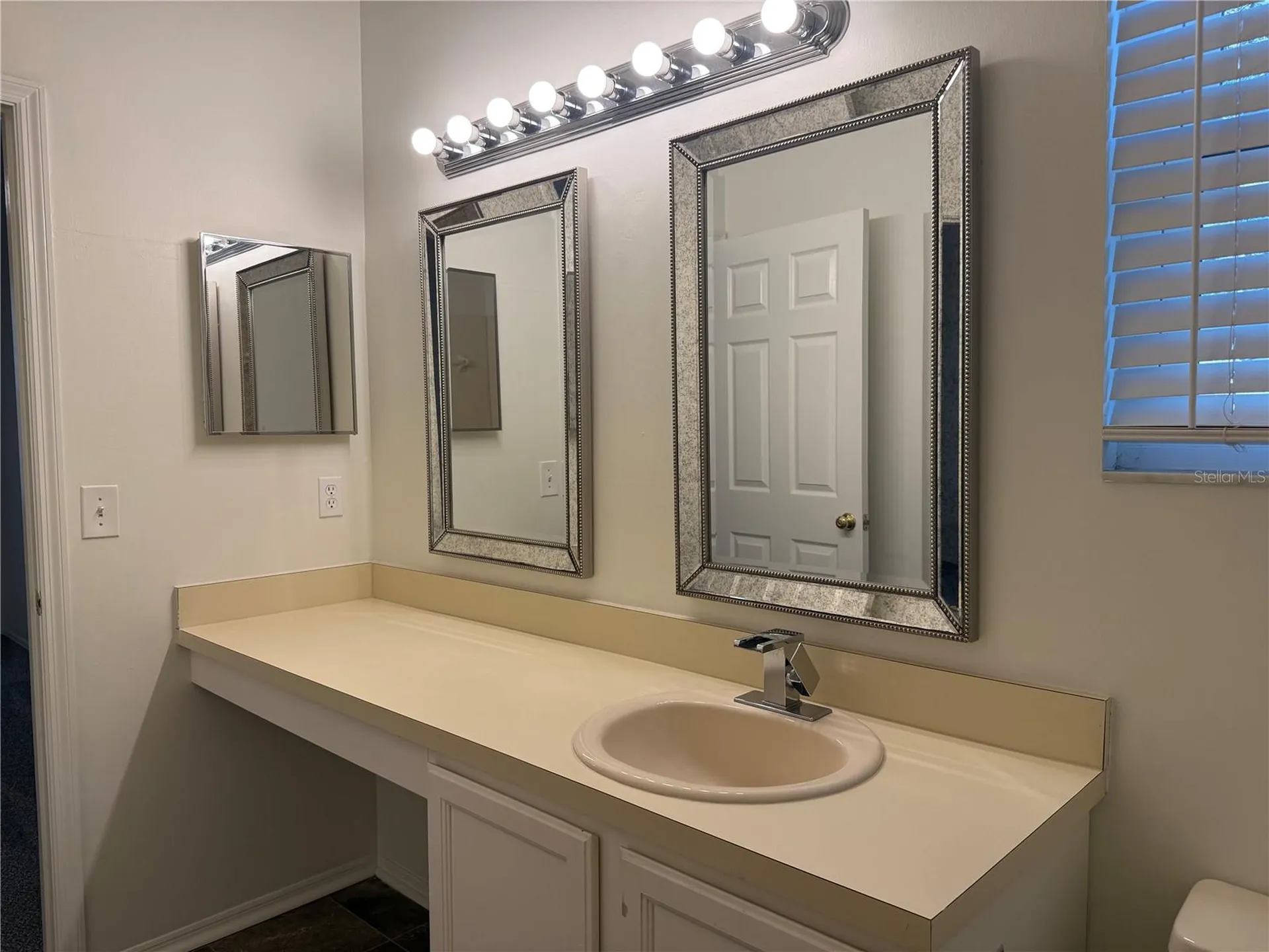 5901 Erhardt Drive Riverview FL 33578