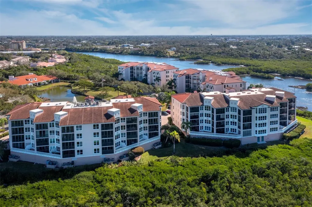 5430 Eagles Point Circle Sarasota FL 34231