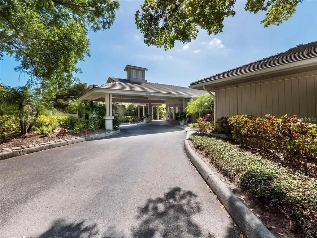 5430 Eagles Point Circle Sarasota FL 34231