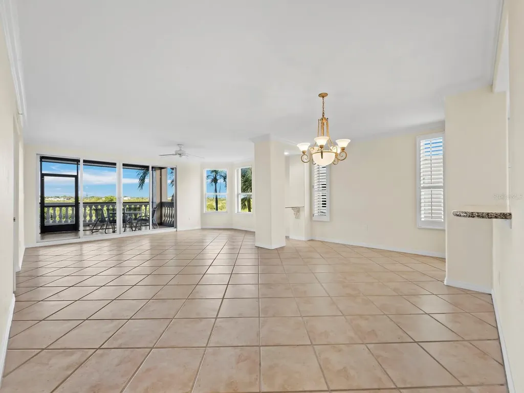5430 Eagles Point Circle Sarasota FL 34231