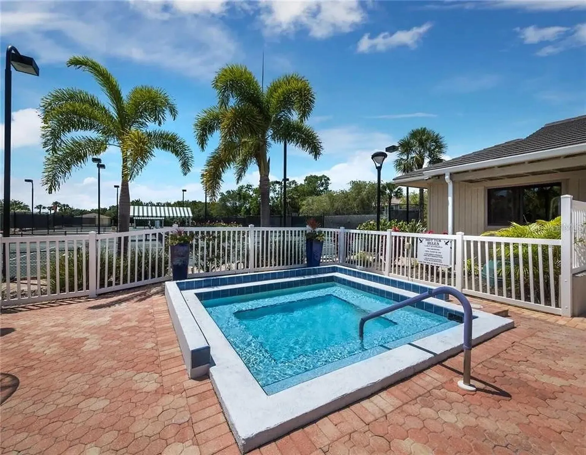 5430 Eagles Point Circle Sarasota FL 34231