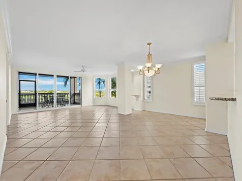 5430 Eagles Point Circle Sarasota FL 34231