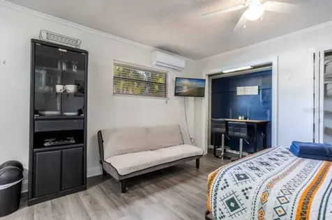 4401 Lenmore Street Orlando FL 32812