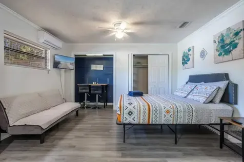4401 Lenmore Street Orlando FL 32812