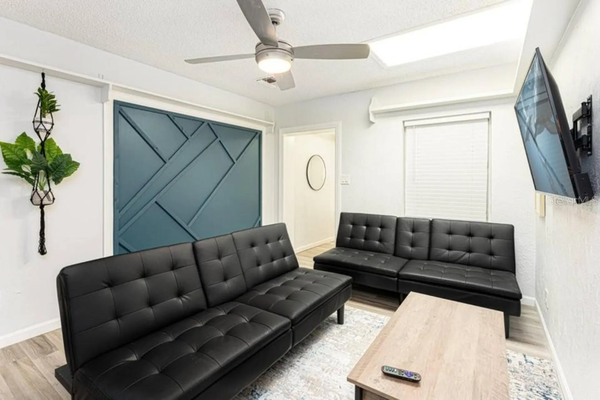 1214 N Pine Hills Road Orlando FL 32808